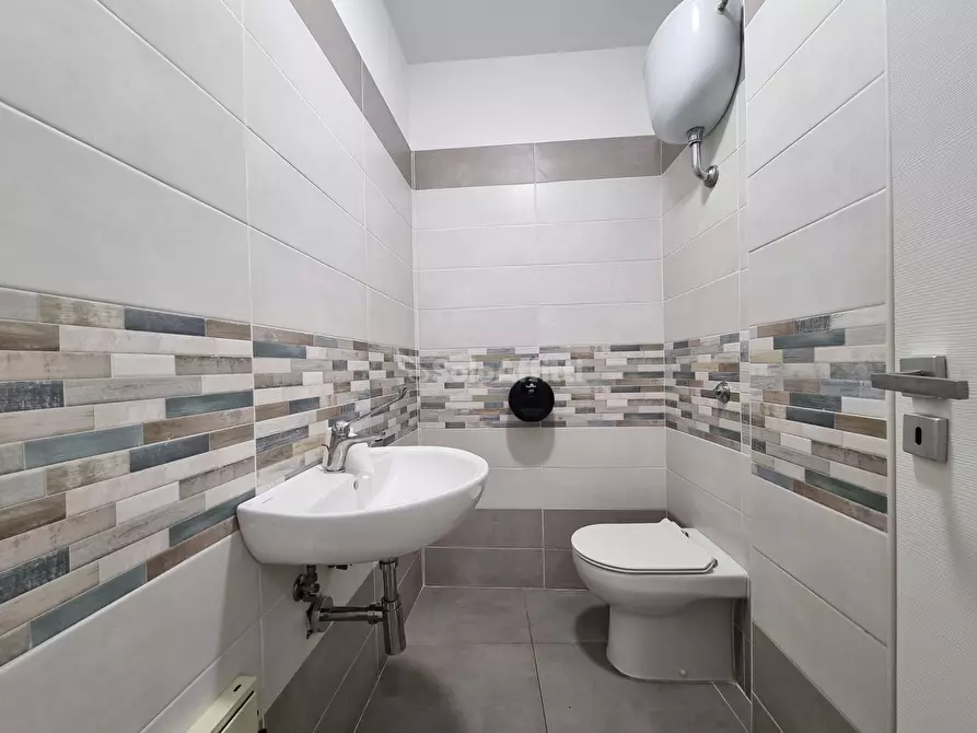 Immagine 7 di Pizzeria / Pub in affitto  in Via A. De Gasperi 12 a Catanzaro