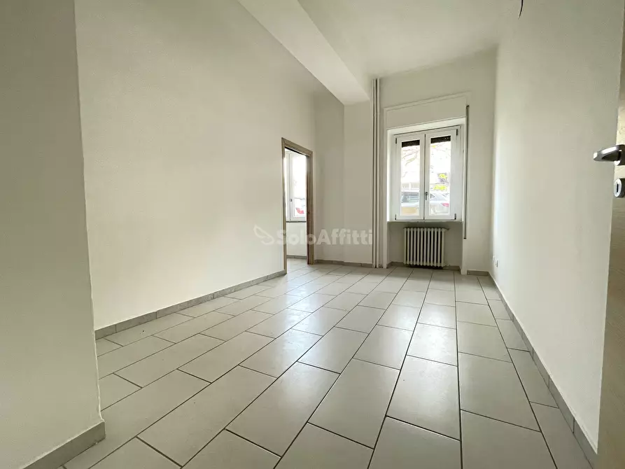 Immagine 6 di Ufficio in affitto  a Catanzaro