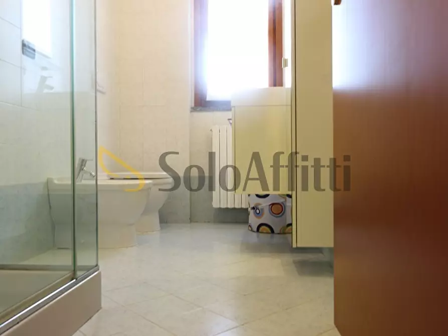 Immagine 14 di Trilocale in affitto  in Via Montello 7 a Bovisio-Masciago