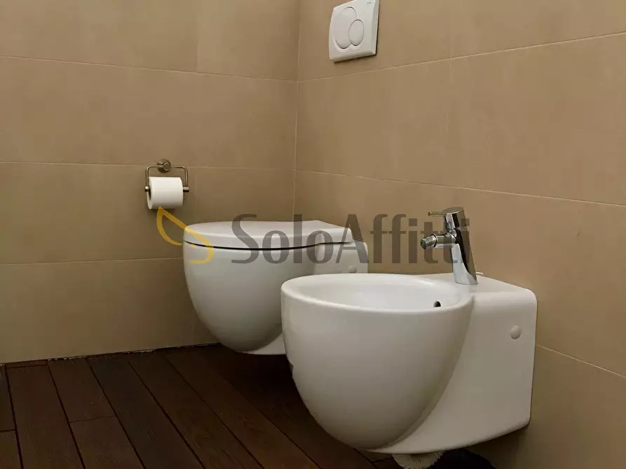 Immagine 12 di Trilocale in affitto  in VIA SCIOLZE a Torino