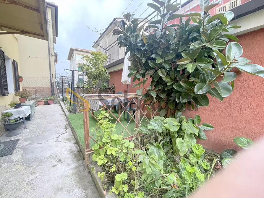 Immagine 9 di Bilocale in affitto  a Osimo