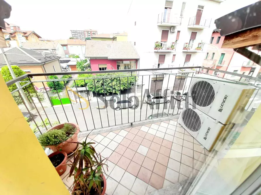 Immagine 10 di Bilocale in affitto  in via Oliviero Limonta 00 a Cinisello Balsamo