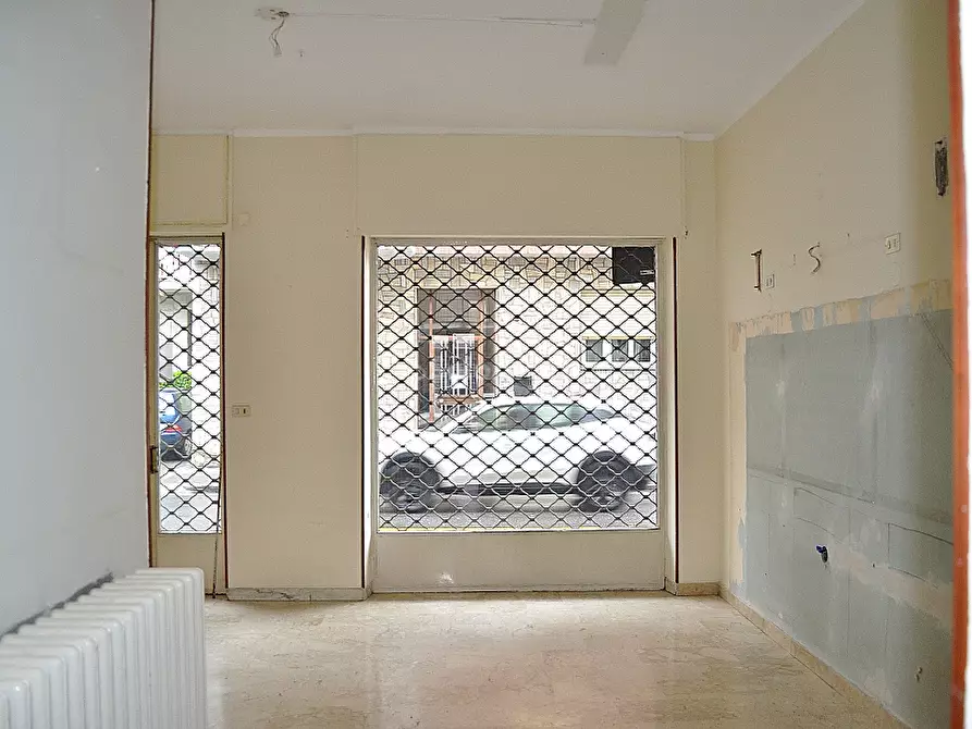 Immagine 5 di Locale commerciale in affitto  in VIA VERDI 32 a Settimo Torinese