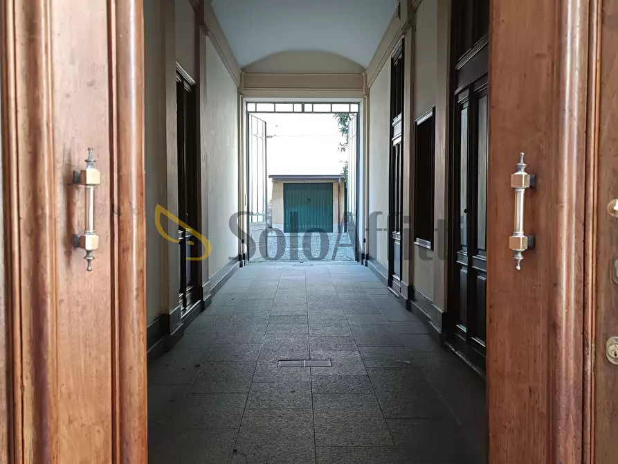 Immagine 4 di Garage in affitto  in VIA MASSENA 48 a Torino