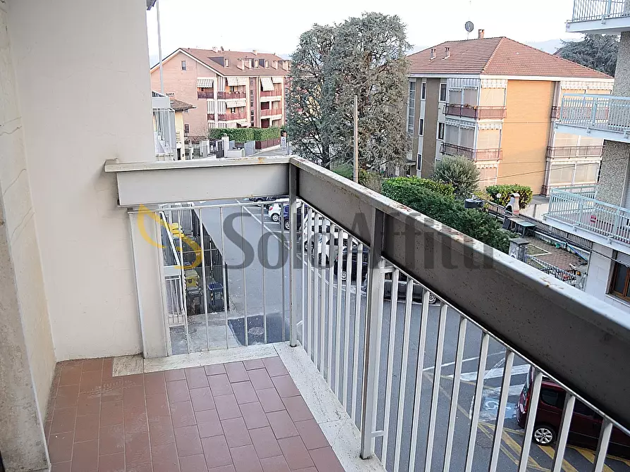 Immagine 10 di Trilocale in affitto  in Via Montello 2 a Settimo Torinese