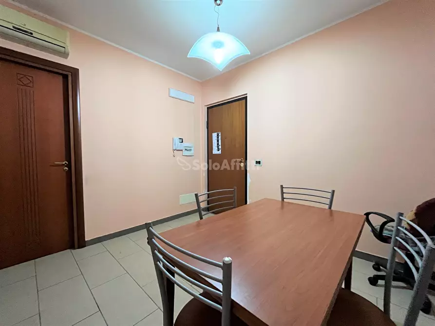 Immagine 10 di Trilocale in affitto  a Catanzaro