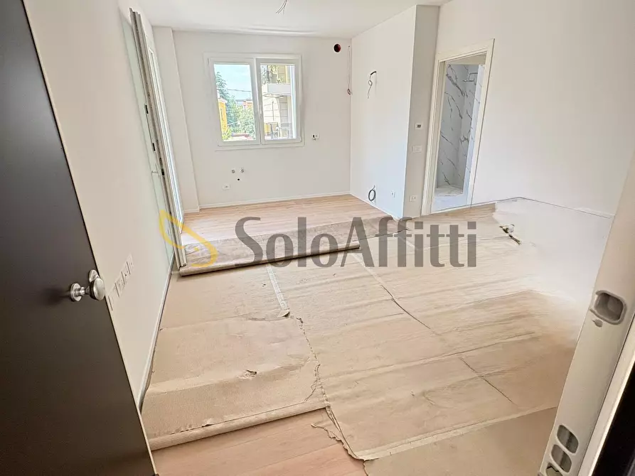 Immagine 5 di Trilocale in affitto  in Via Monte Titano 75 a Rimini