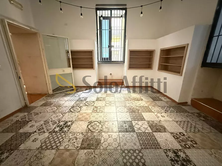 Immagine 8 di Locale commerciale in affitto  in Via San Carlo 126 a Caserta