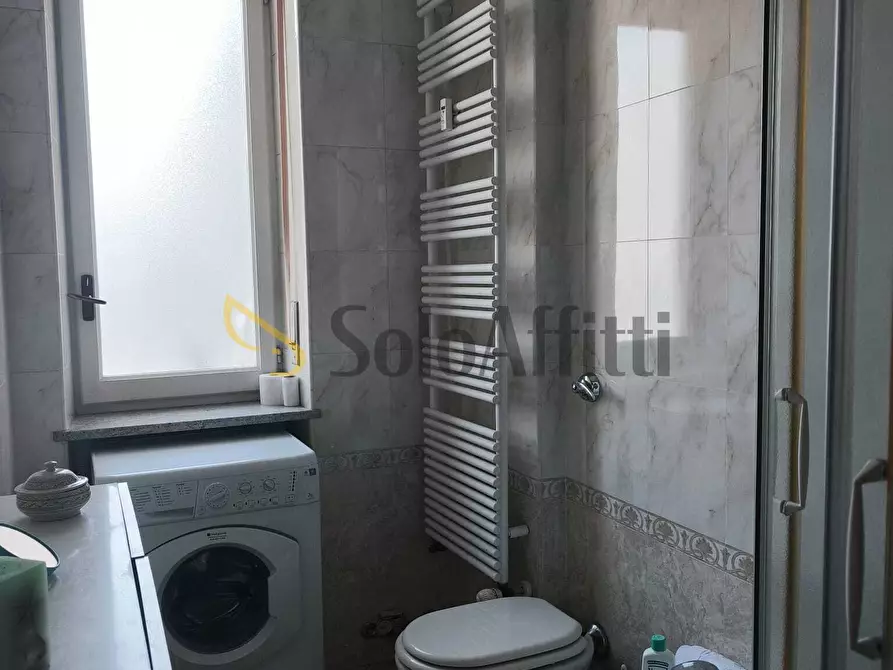 Immagine 14 di Trilocale in affitto  in Via Filadelfia 50 a Torino