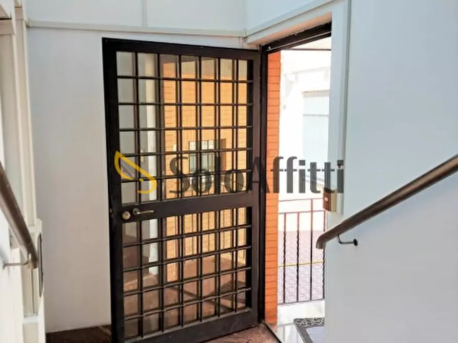 Immagine 4 di Ufficio in affitto  in Via Giorgio Giorgis a Fiumicino