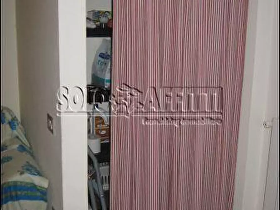 Immagine 12 di Bilocale in affitto  a Collesalvetti