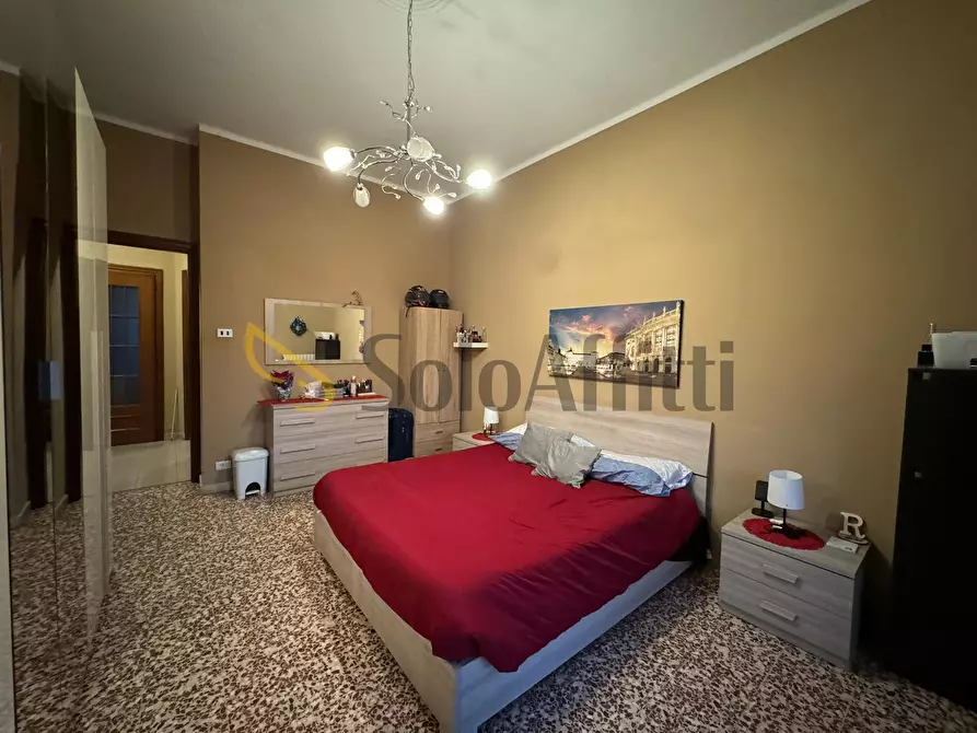 Immagine 2 di Bilocale in affitto  in Via Valentino Carrera a Torino