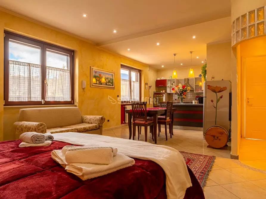 Immagine 1 di Loft/Open space in affitto  a Isola Del Liri