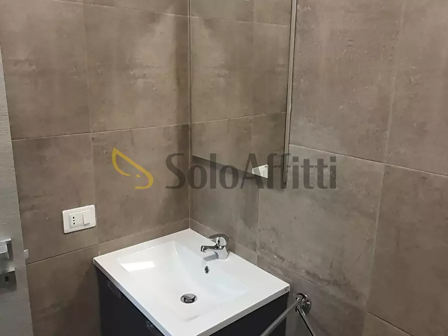 Immagine 4 di Trilocale in affitto  a Catanzaro