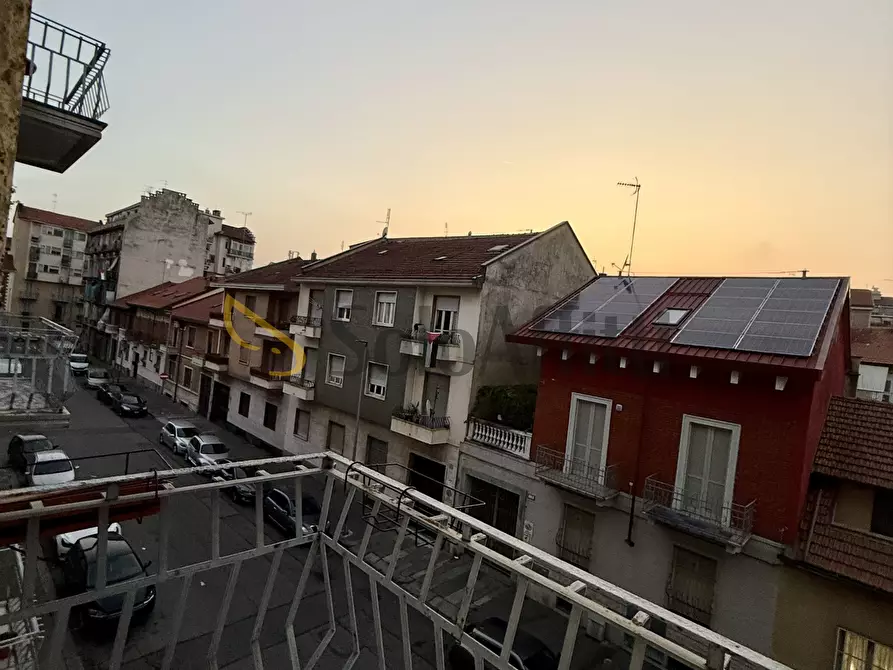 Immagine 10 di Trilocale in affitto  in Via Trino 10 a Torino
