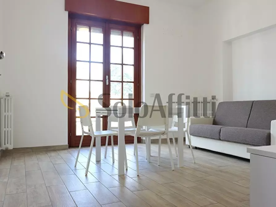 Immagine 1 di Bilocale in affitto  in via gradisca 6 a Limbiate