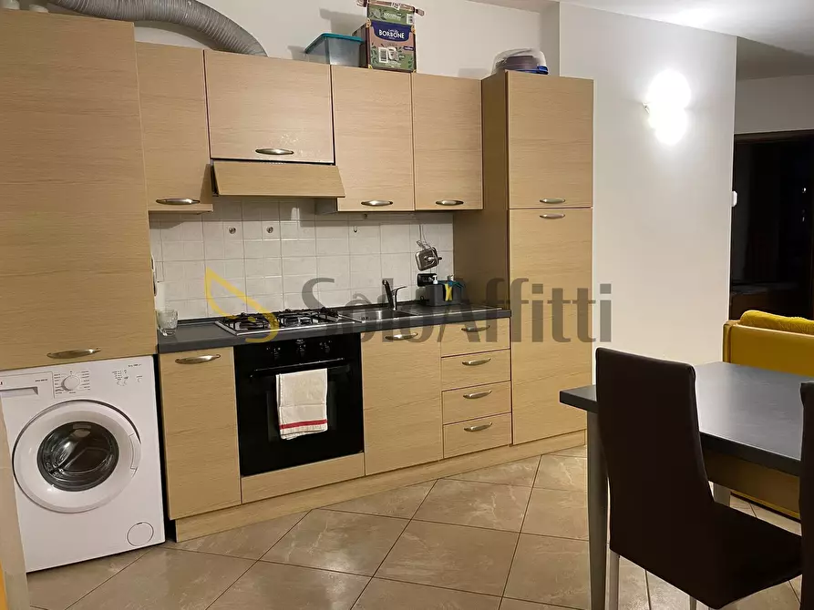 Immagine 2 di Trilocale in affitto  in Via Brione a Torino