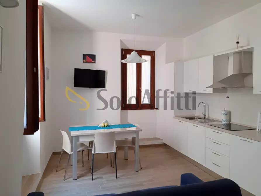 Immagine 1 di Bilocale in affitto  a Osimo
