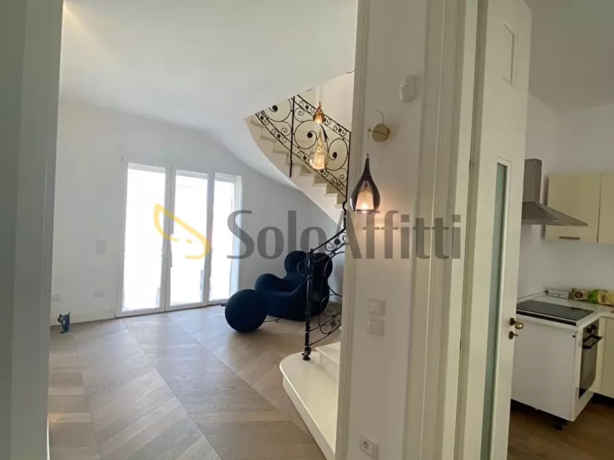 Immagine 3 di Villa in affitto  in Via Antonio Fogazzaro 9 a Rimini