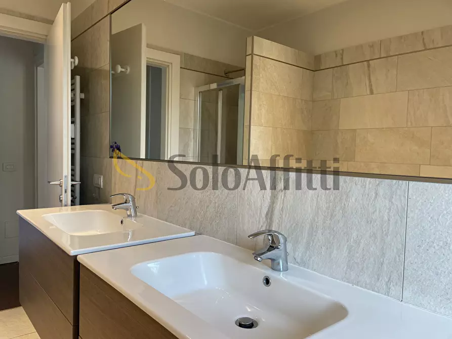 Immagine 19 di Trilocale in affitto  in via m.d'azeglio 25 a Busto Arsizio