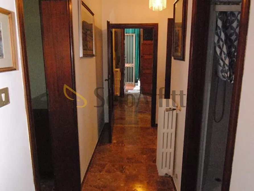 Immagine 15 di Appartamento in affitto  a Livorno