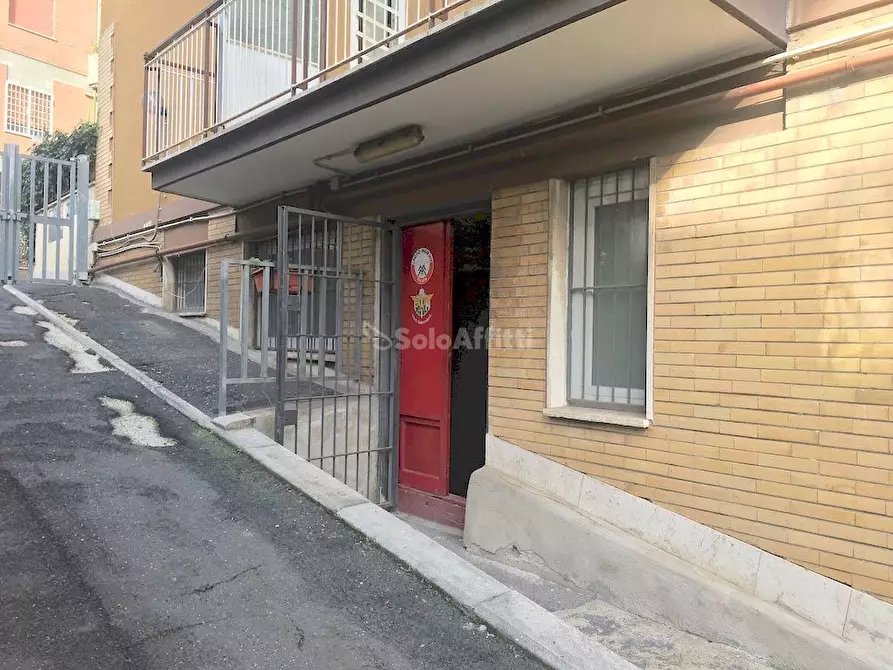 Immagine 1 di Magazzino in affitto  in Via Luigi Corti 29 a Roma