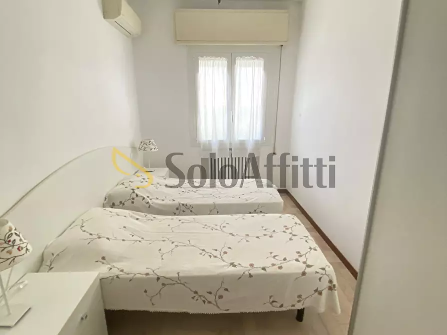 Immagine 10 di Pentalocale in affitto  in Viale Antonio Gramsci 99 a Riccione