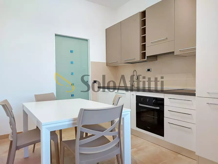 Immagine 8 di Trilocale in affitto  in Via Leonardo Madoni a Fiumicino
