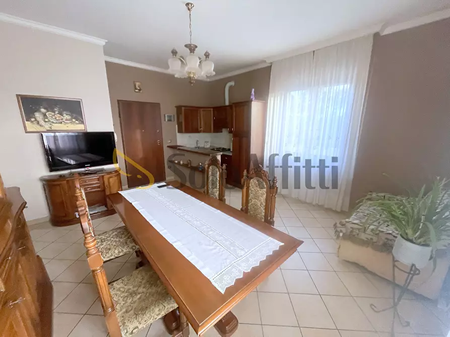 Immagine 2 di Bilocale in affitto  a Monte Roberto