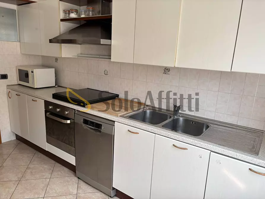 Immagine 4 di Bilocale in affitto  in Via Giuseppe Mazzini 14 a Busto Arsizio
