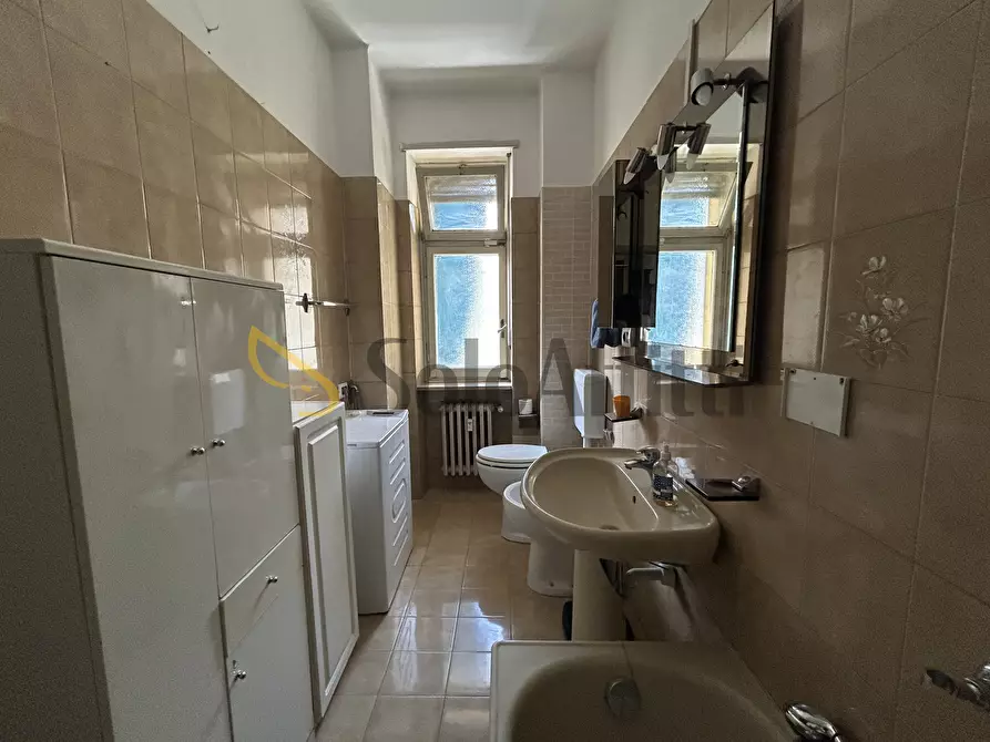 Immagine 12 di Quadrilocale in affitto  in Via Avigliana 35 a Torino