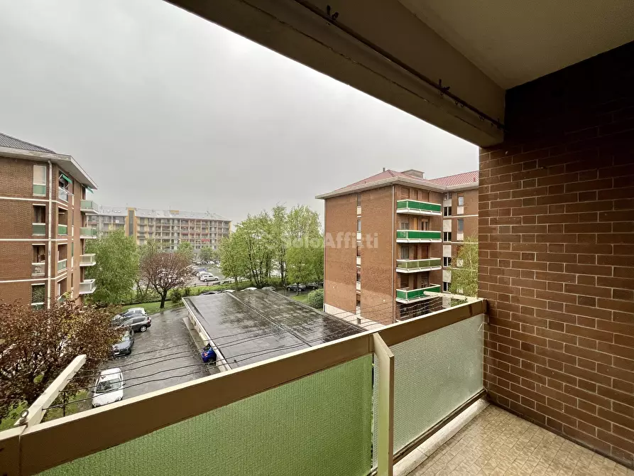 Immagine 13 di Quadrilocale in affitto  in Via Buratto 7 a Ciriè