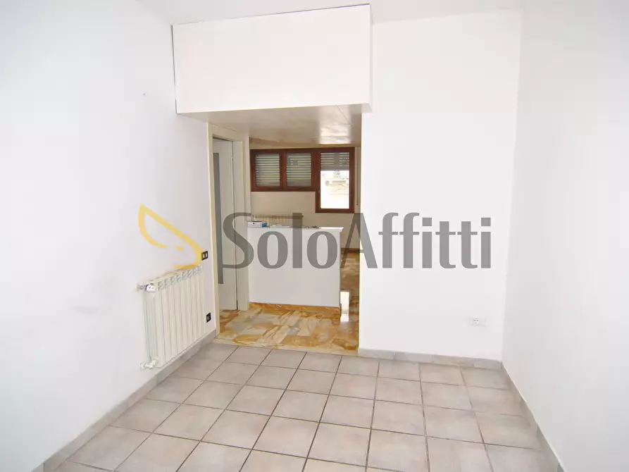 Immagine 9 di Quadrilocale in affitto  in via giuseppe ravizza 50 a Livorno