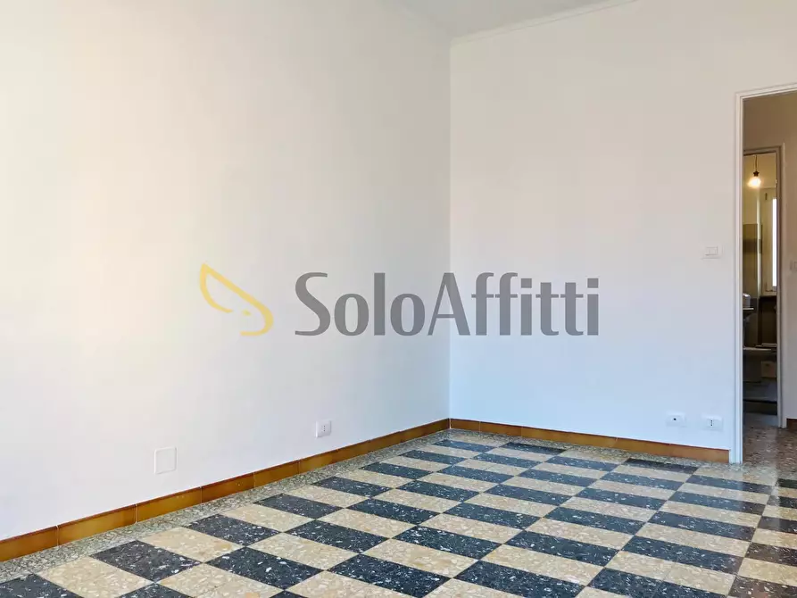 Immagine 2 di Trilocale in affitto  in Via Crevacuore a Torino