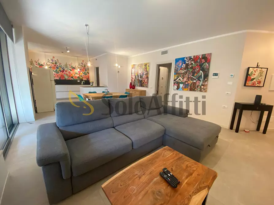 Immagine 3 di Quadrilocale in affitto  in Viale dei Mille 1 a Riccione