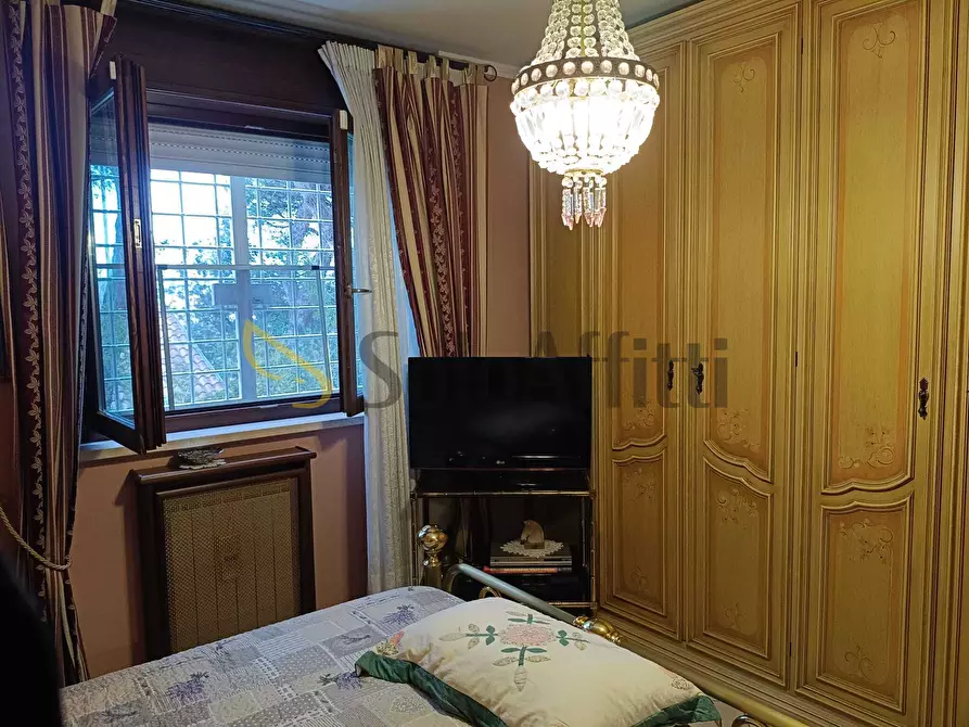 Immagine 11 di Trilocale in affitto  in Piazza Monsignor Lionello Berti 20 a Roma