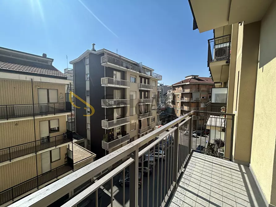 Immagine 16 di Bilocale in affitto  in Via Montalenghe 13 a Torino