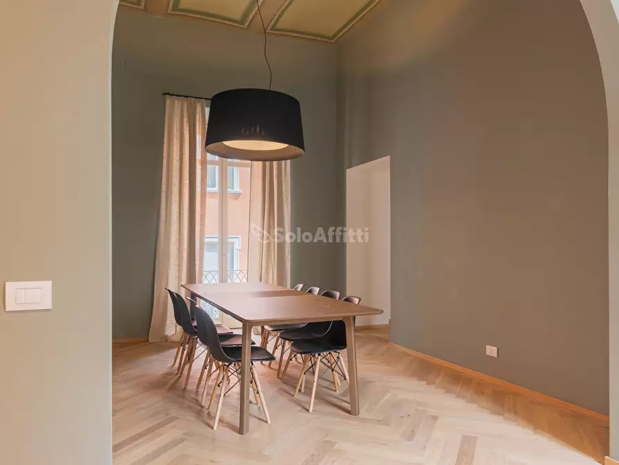 Immagine 3 di Pentalocale in affitto  in Via Vittorio Emanuele II 38 a Chieri