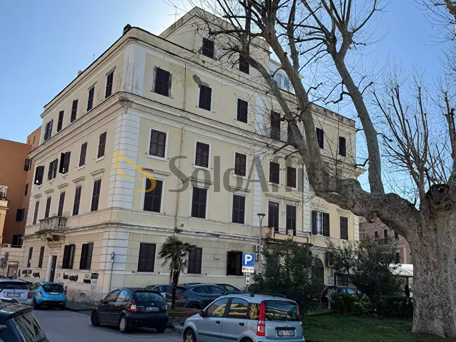 Immagine 12 di Quadrilocale in affitto  in Piazza 1° Maggio a Anzio