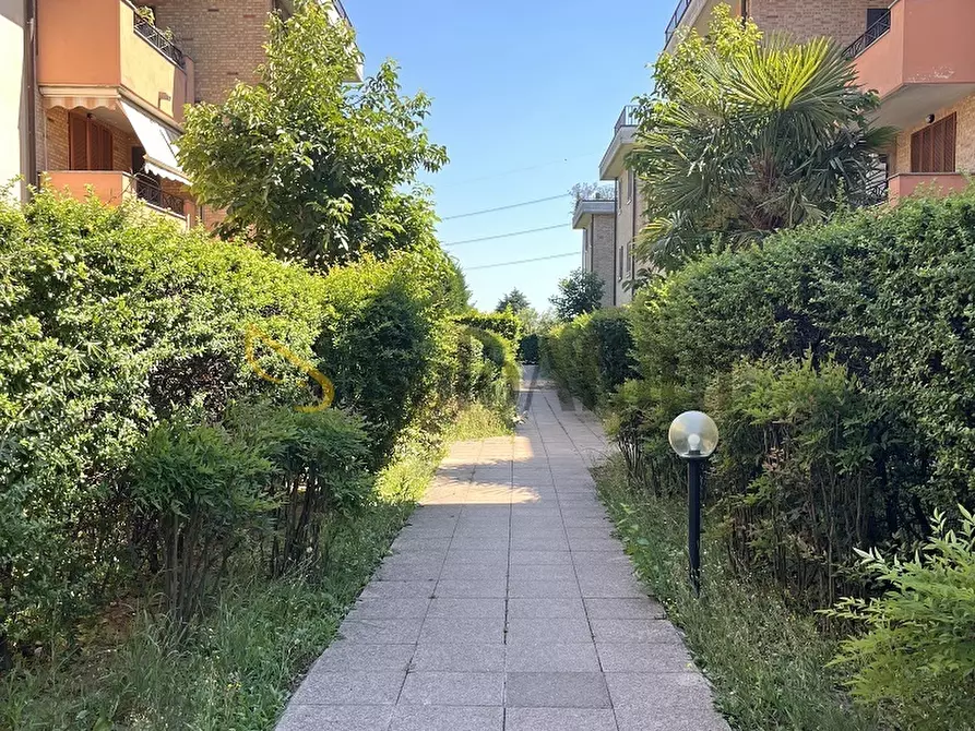 Immagine 19 di Bilocale in affitto  in Via Marsala 18 a Desio