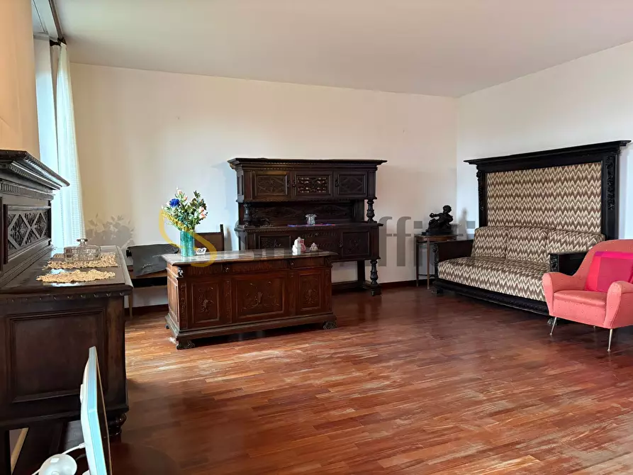 Immagine 2 di Trilocale in affitto  in Viale Lombardia 34 a Busto Arsizio