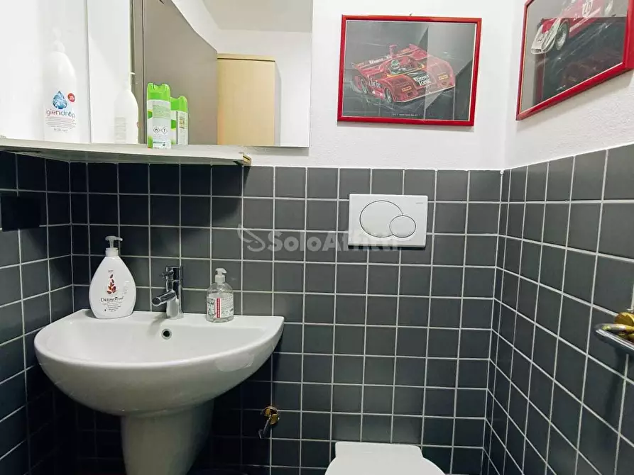 Immagine 10 di Ufficio in affitto  in Vicolo Madonnetta 1 a Chieri