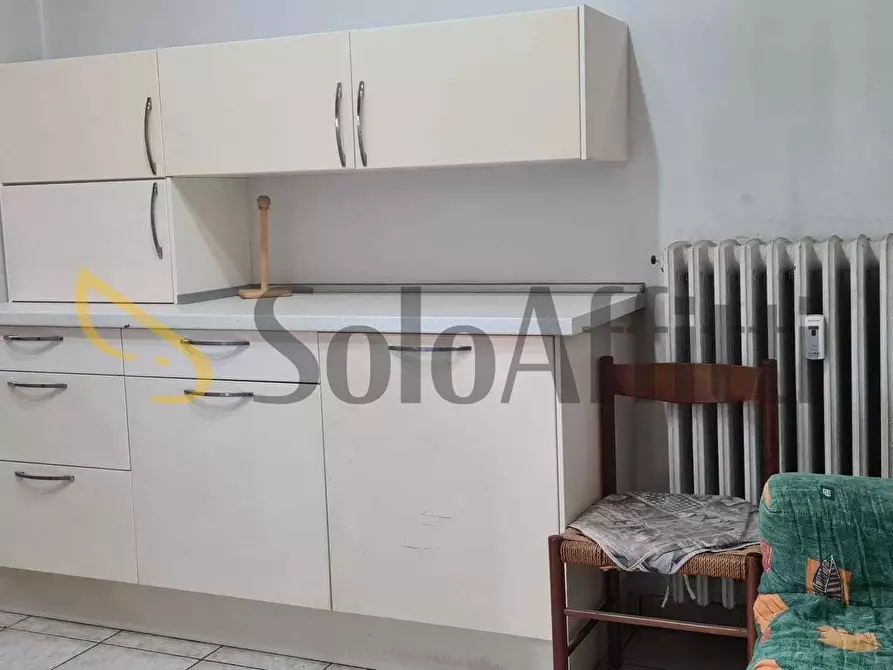 Immagine 8 di Bilocale in affitto  in Strada della Pronda a Torino