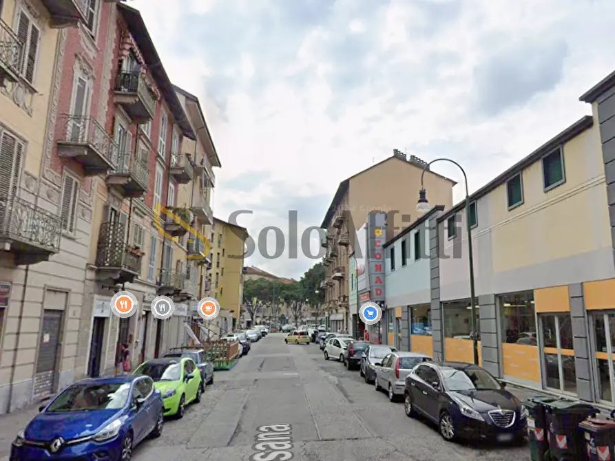 Immagine 1 di Locale commerciale in affitto  in Via Cesana a Torino