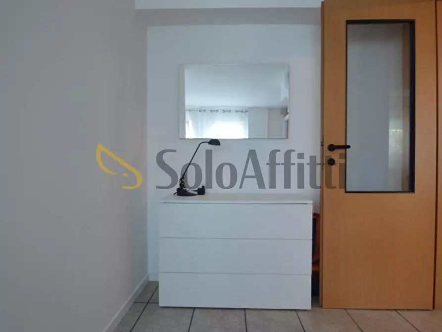 Immagine 11 di Bilocale in affitto  in Viale Monte Amiata 41 a Rozzano