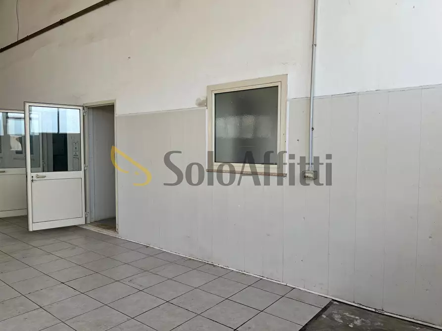 Immagine 4 di Capannone industriale in affitto  in Strada di Recentino a Terni