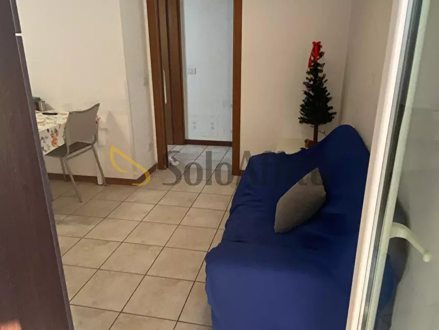 Immagine 6 di Bilocale in affitto  in Via Tavoleto 57 a San Clemente