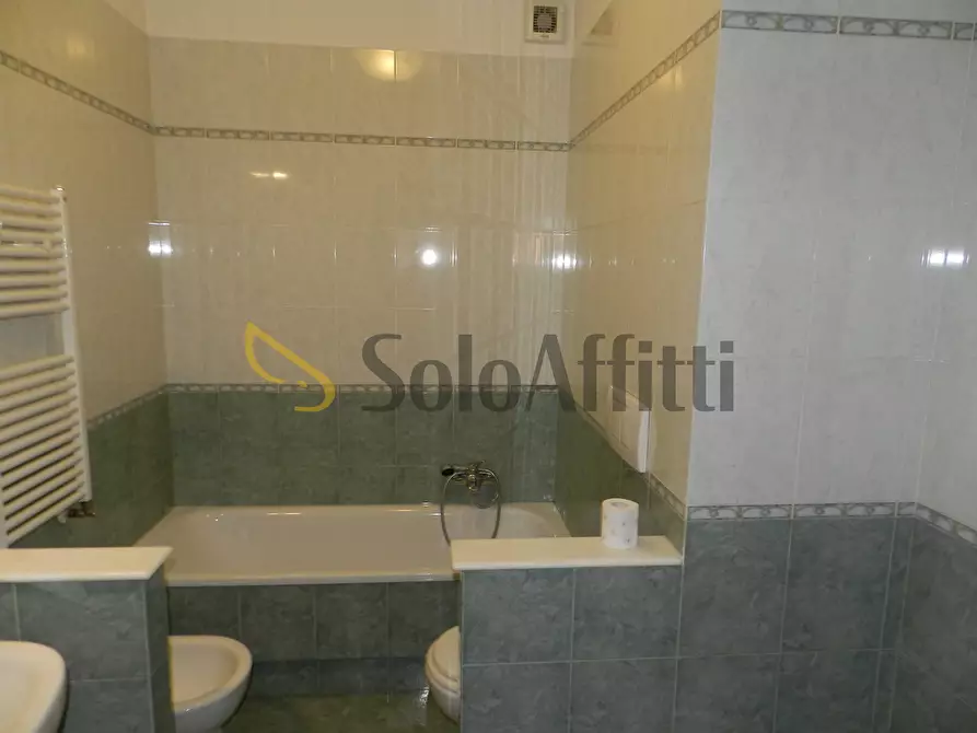 Immagine 11 di Trilocale in affitto  in Via Bergamo 32 a Roma