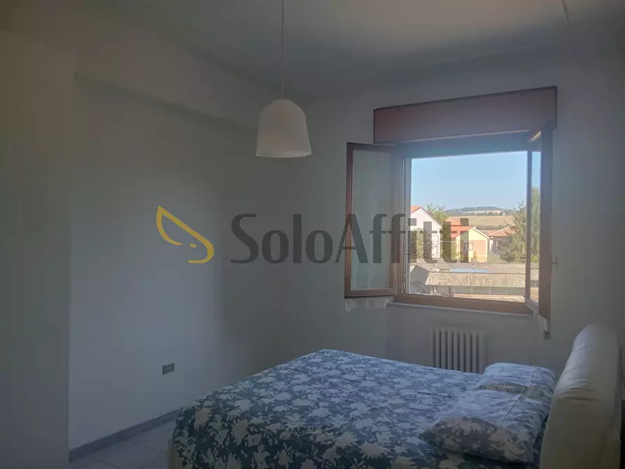 Immagine 9 di Trilocale in affitto  a Ancona