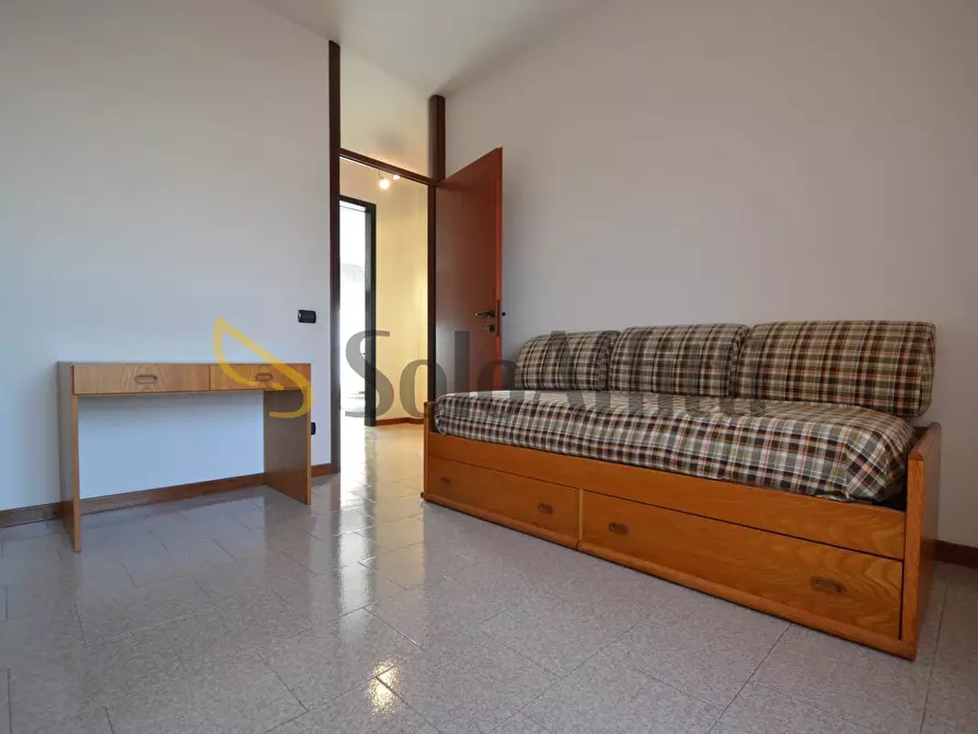 Immagine 15 di Trilocale in affitto  in Via Marche 2a a Pieve Emanuele